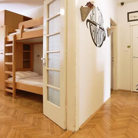 Tchaikovsky Hostel Split Eksteriør billede