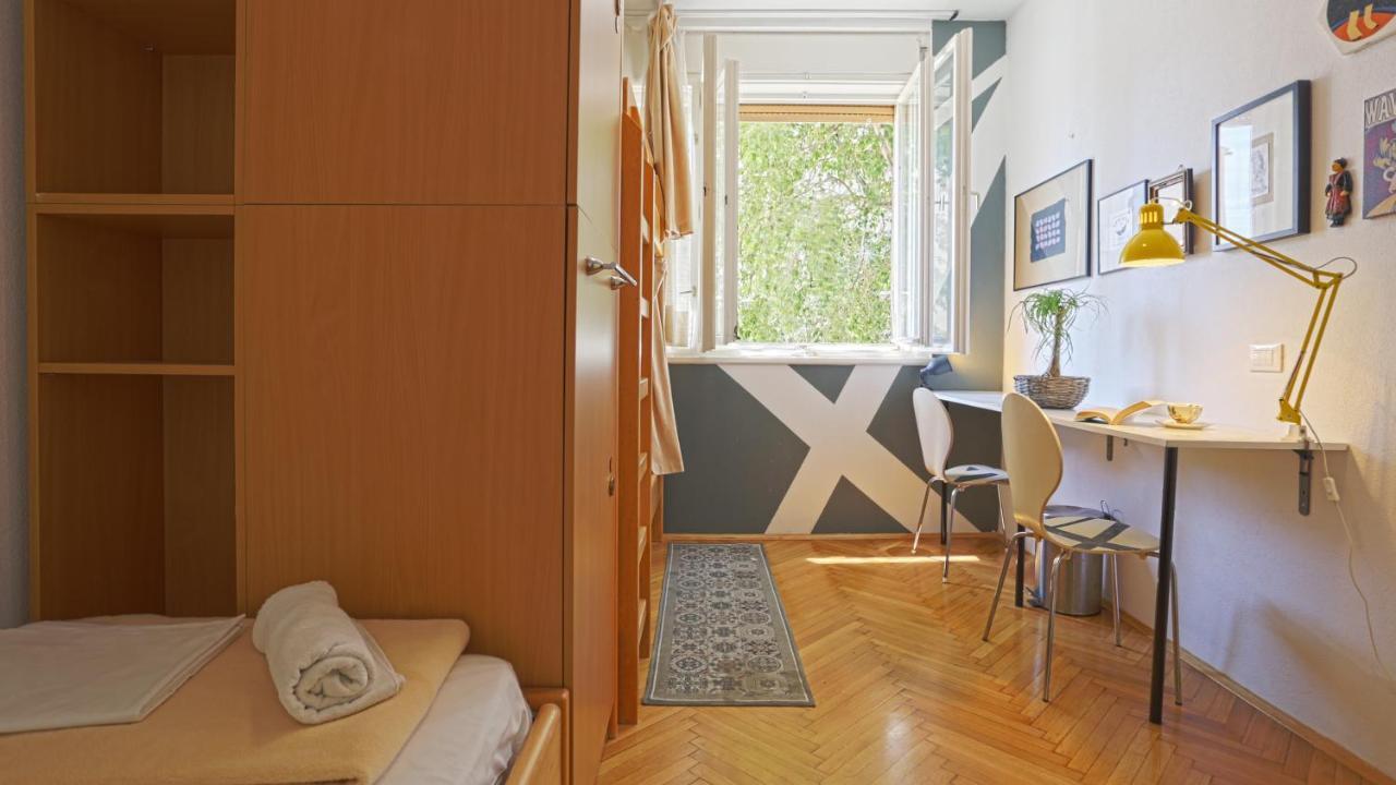 Tchaikovsky Hostel Split Eksteriør billede