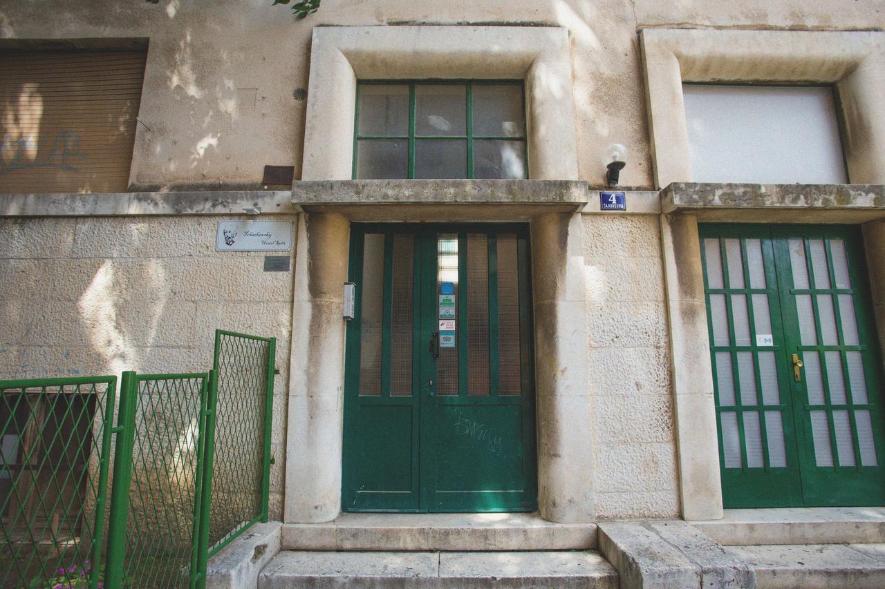 Tchaikovsky Hostel Split Eksteriør billede