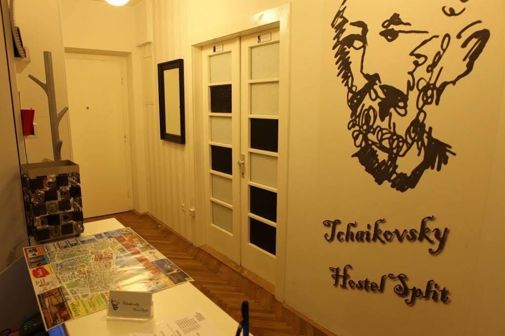 Tchaikovsky Hostel Split Eksteriør billede
