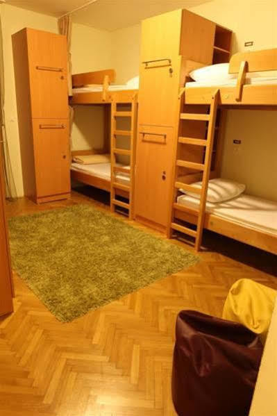 Tchaikovsky Hostel Split Eksteriør billede